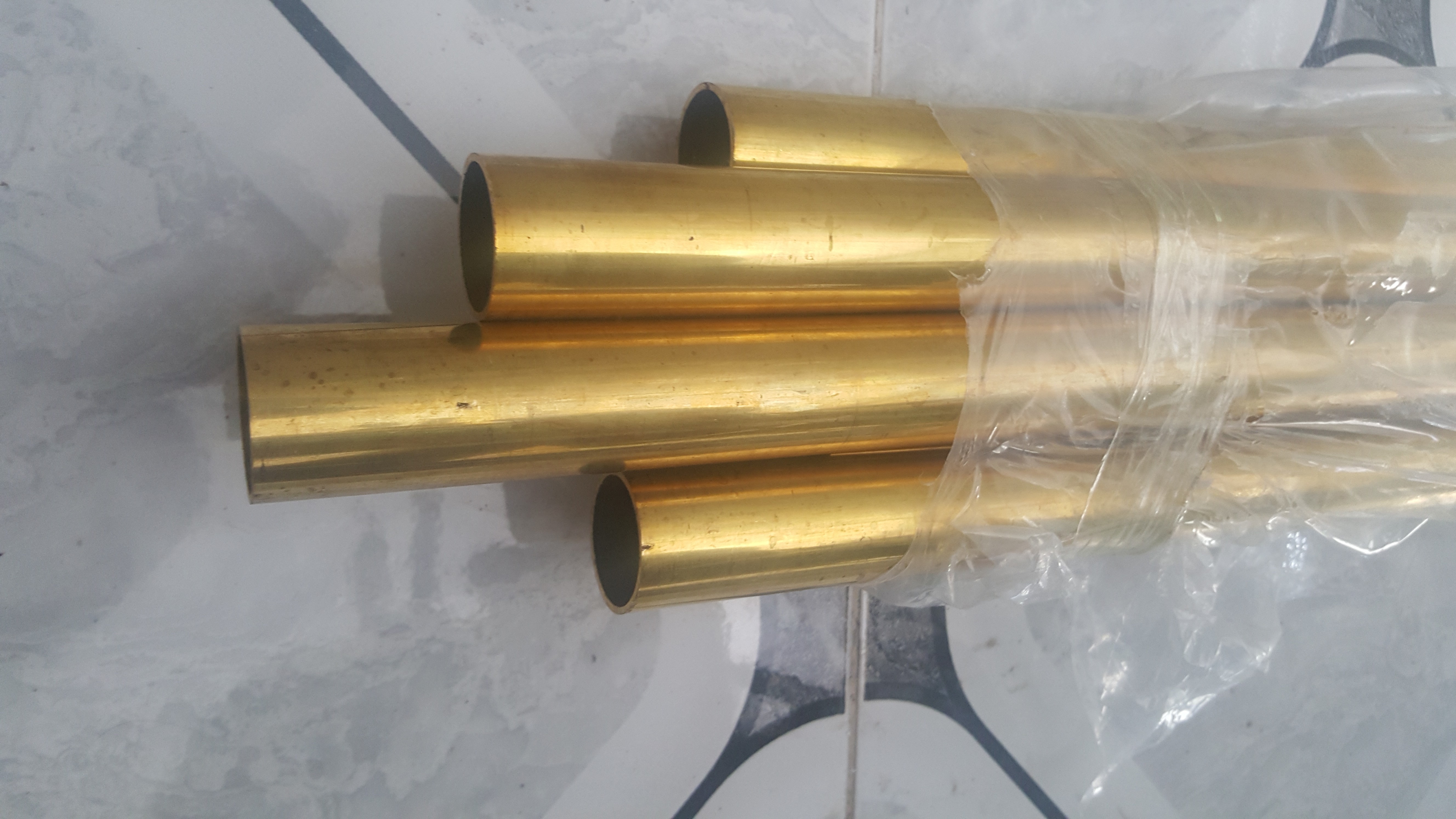 Ống Đồng Thau Phi 32